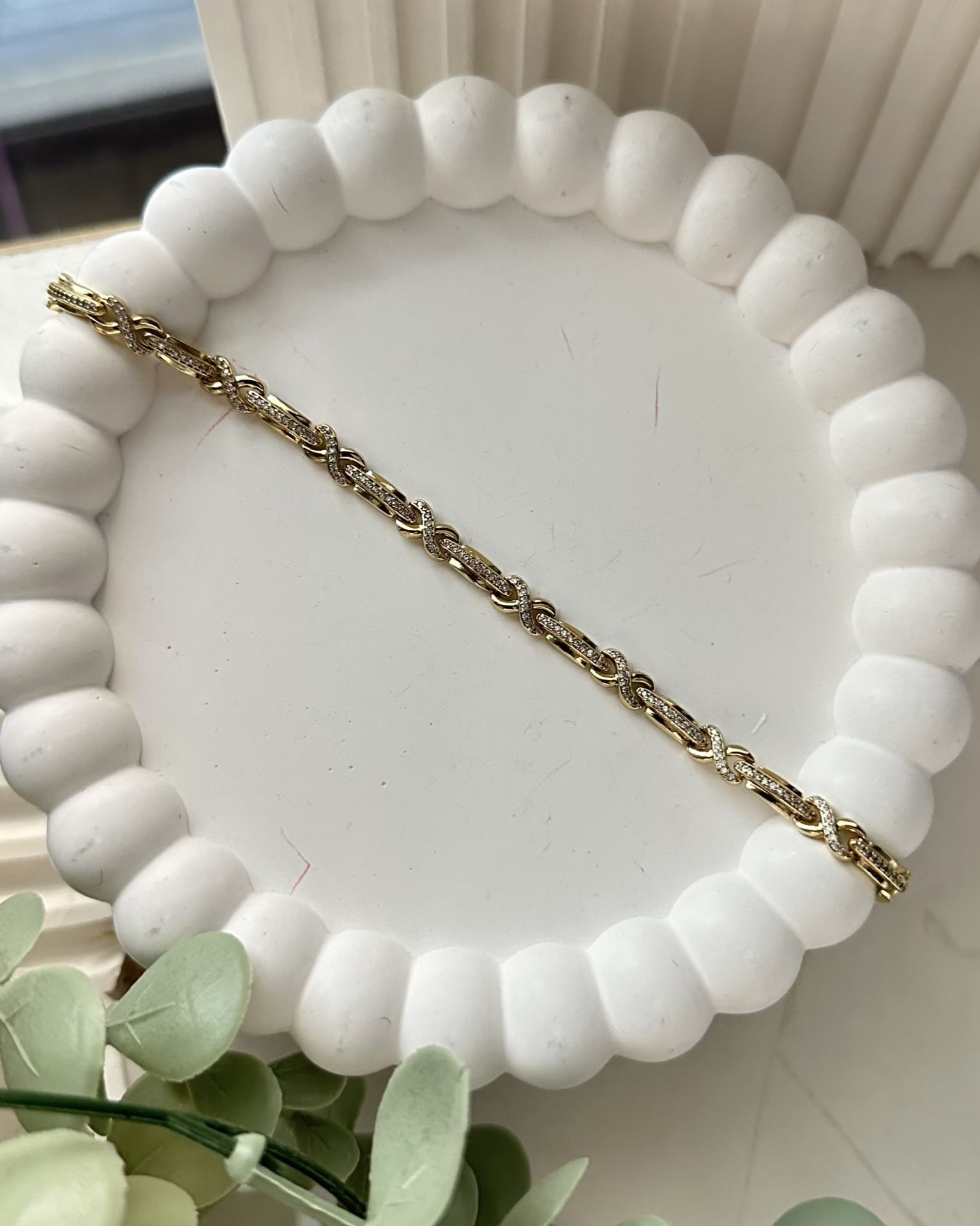 Açık Gold X Geçişli Taşlı Künye