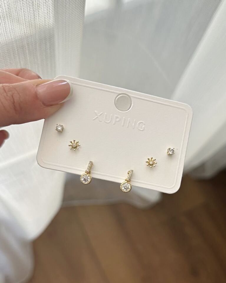 Açık Gold Çıtır Küpe Seti