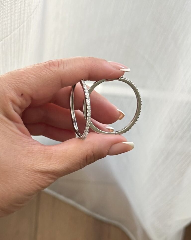 Silver Taşlı Halka Küpe