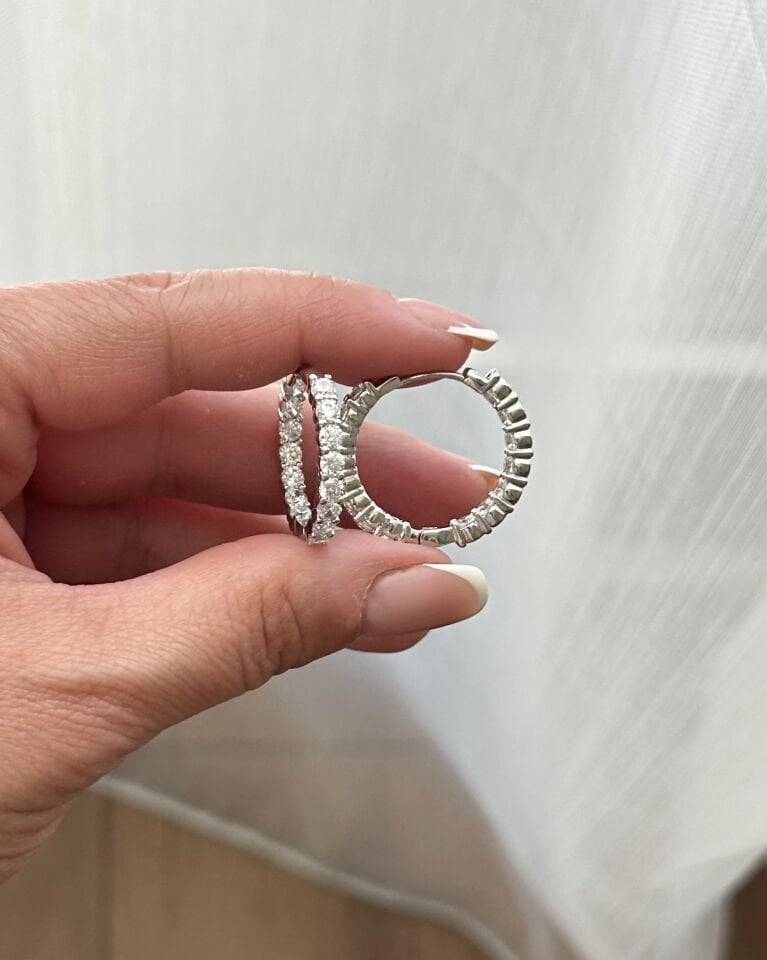 Silver İçi Dışı Taşlı Halka Küpe