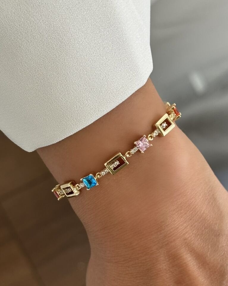 Açık Gold Kare Renkli Taşlı Bileklik