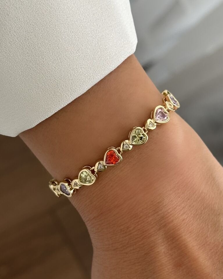 Açık Gold Renkli Taşlı Kalp Yolu Bileklik