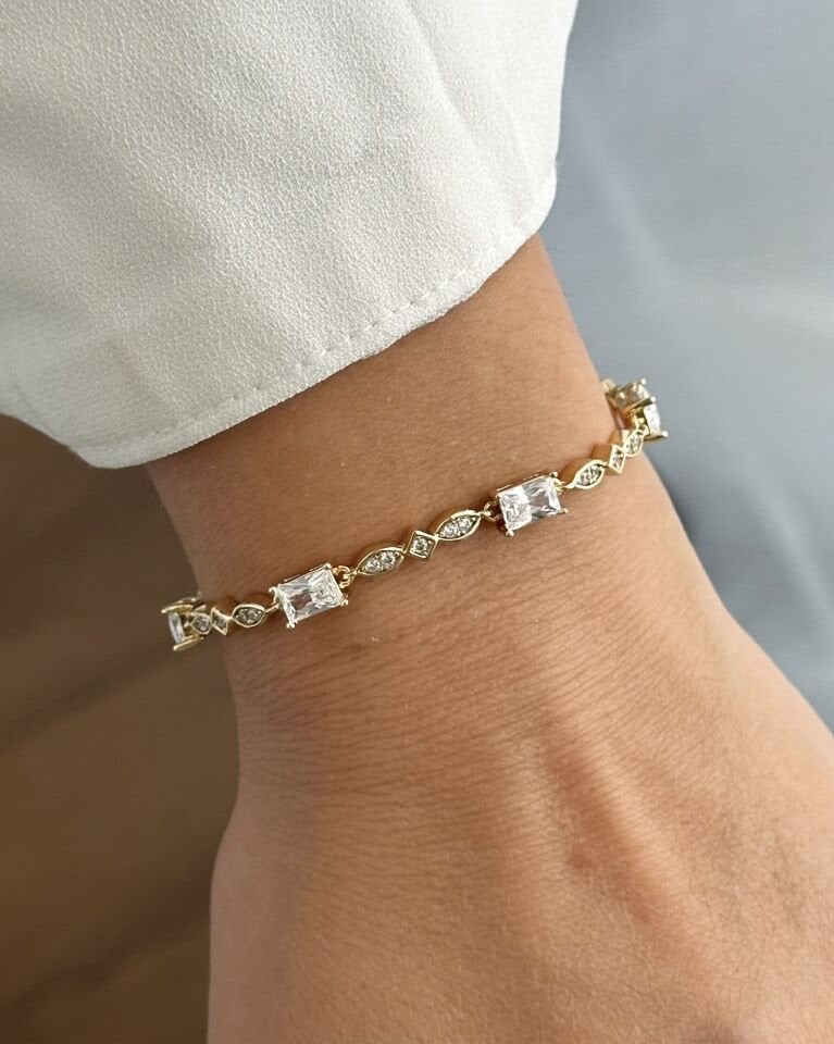 Açık Gold Baget Taşlı Nostalji Bileklik