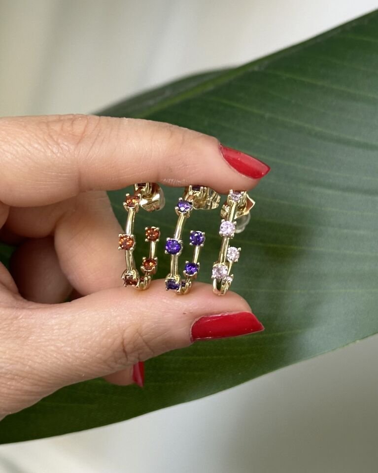 Renkli Taşlı Halka Küpeler