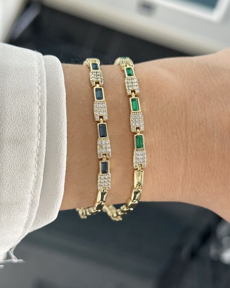 Açık Gold Renkli Kare Taş Bileklikler