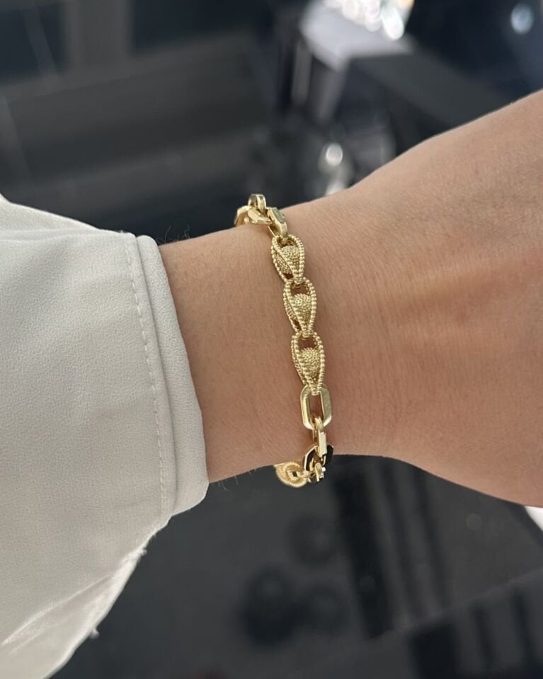 Açık Gold Hareli Uyumsuz Zincir Bileklik