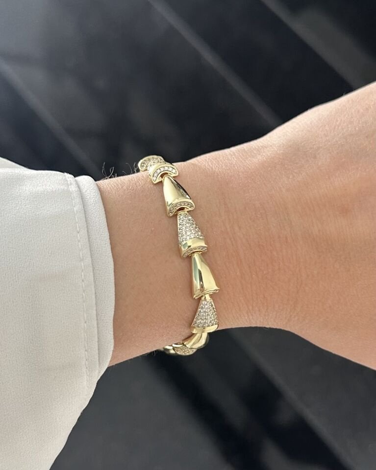 Açık Gold Konik Form Bileklik