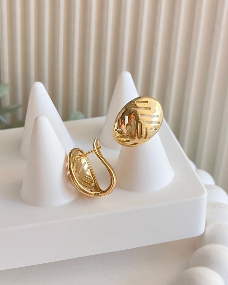 14k Açık Gold Badem Halka Küpe
