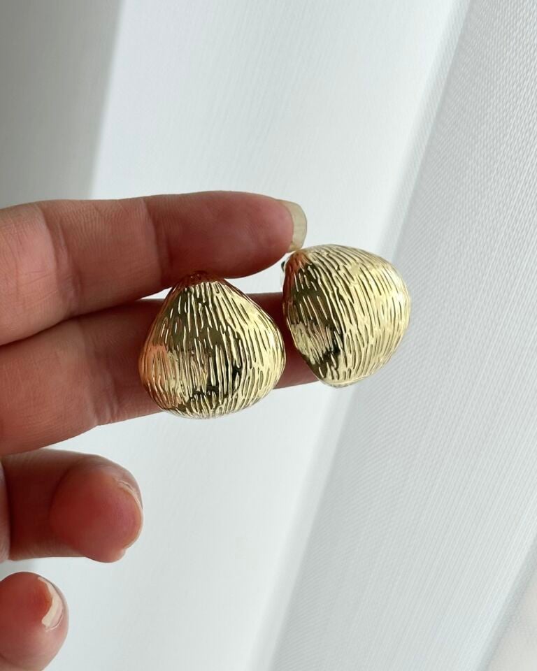 Açık Gold Vintage Midye Küpe