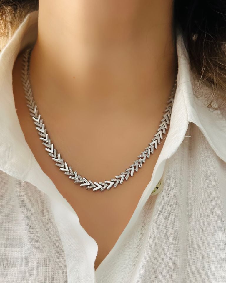 Silver Balıksırtı Geçişli Kolye