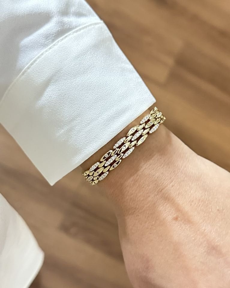 Açık Gold Baklava Desen Taşlı Künye