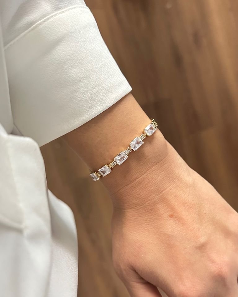 Açık Gold Beş Baget Künye