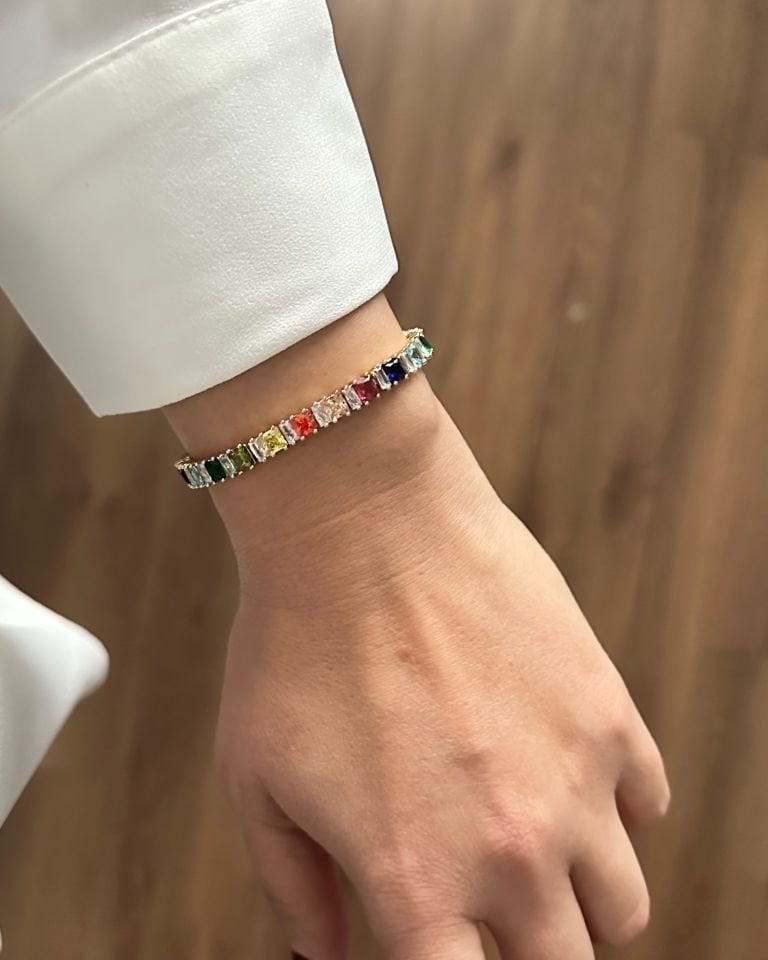 Açık Gold Multicolor Kare Taşlı Su Yolu Künye