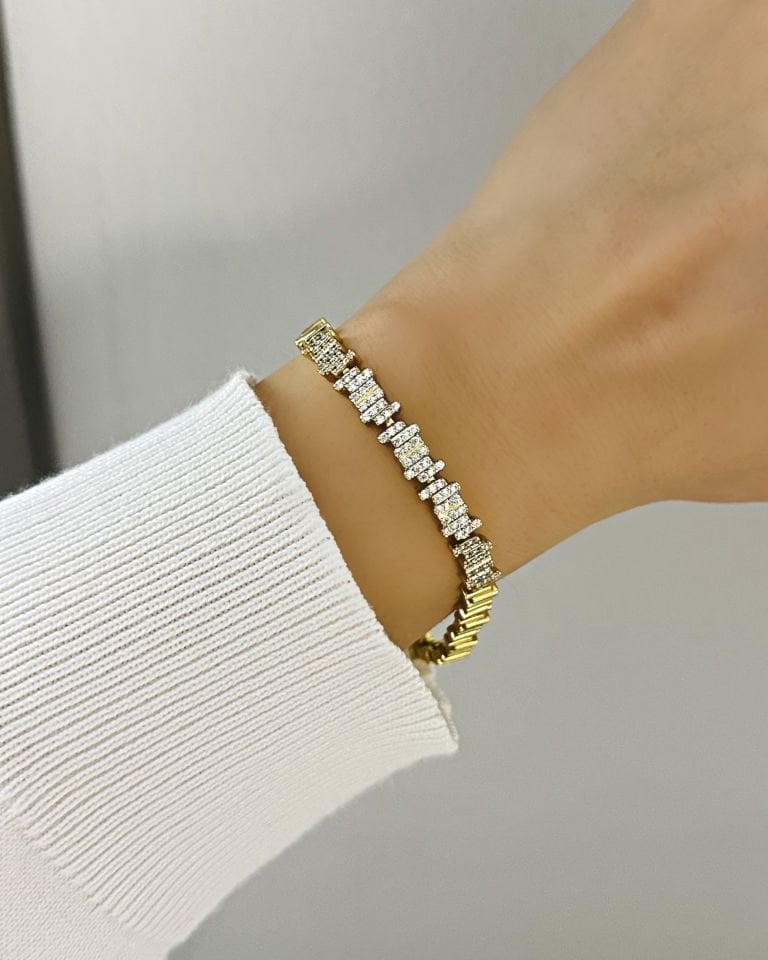 Açık Gold Taşlı Ritim Künye