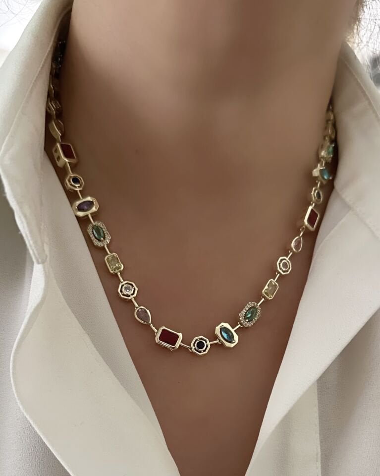 Açık Gold Multicolor Çok Figürlü Kolye